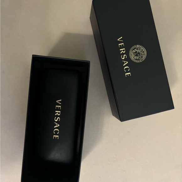 Black & Gold Versace Sunglasses - Picture 2 of 14